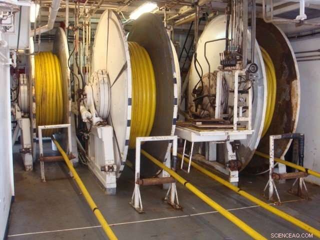 Seafloor Sediments May Heighten Earthquake and Tsunami Threats in the Pacific Northwest