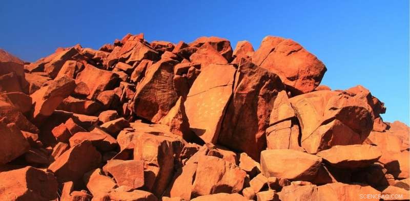 Why Current Scientific Monitoring Fails to Protect Western Australia s Priceless Rock Art