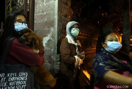 Bali Volcano Eruption Sends Ash Over Resorts, Forces Lombok Airport Closure