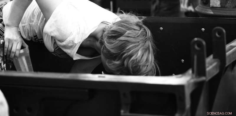 Dumpster Diving: An Ethical Strategy to Combat Food Waste