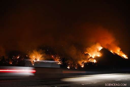 California Faces Unprecedented Wildfire Threat Amid Record-High Winds (Update)