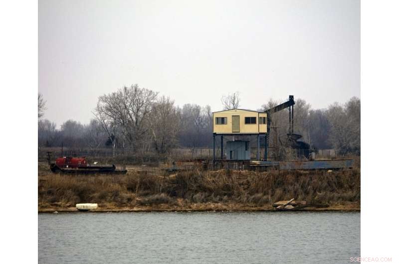 Diesel Vehicles in Oil Sands Operations Drive Regional Pollution – Implications for Communities