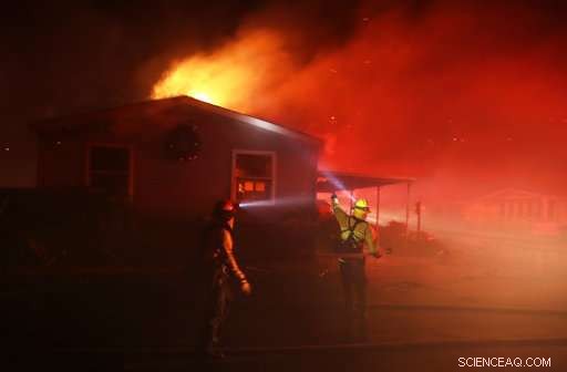 California Wildfire Rips Through Retirement Park, Destroying Mobile Homes