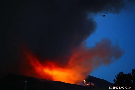 California Wildfire Rips Through Retirement Park, Destroying Mobile Homes