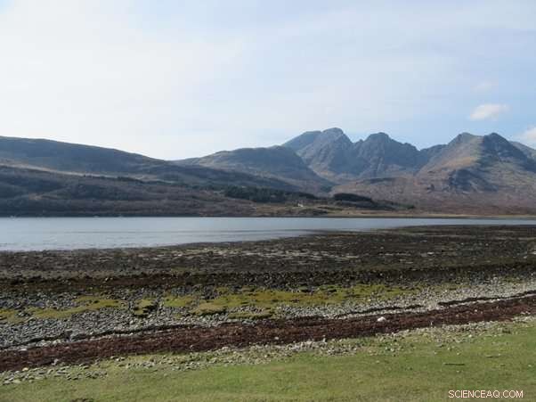 Skye Geologists Uncover a 60‑Million‑Year‑Old Meteorite Impact