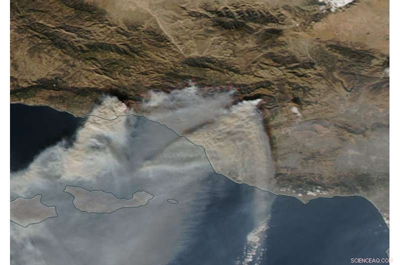 NASA Reveals How a Few Days Changed the Thomas Fire’s Course