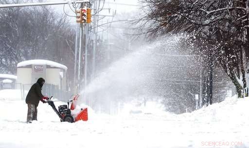 Extreme Winter: Record Cold and Heavy Snowfall Sweeps Northern U.S.