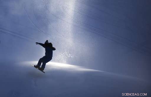 Extreme Winter: Record Cold and Heavy Snowfall Sweeps Northern U.S.