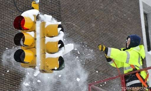 Extreme Winter: Record Cold and Heavy Snowfall Sweeps Northern U.S.