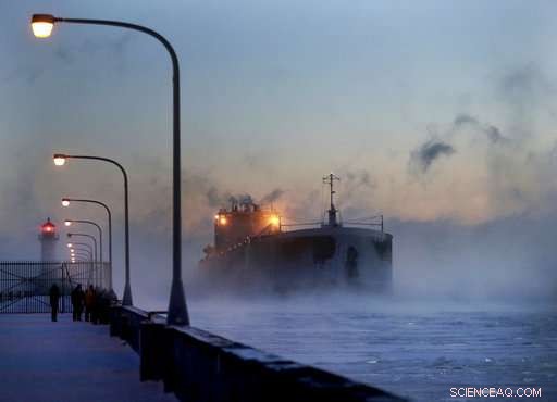 Record Cold Hits Midwest as 2018 Begins