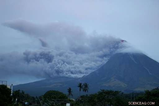 Red Lava Flow Drives Evacuations at Mayon Volcano, Philippines