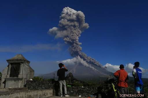 Mayon Volcano Emits Lava Fountains; 56,000 Residents Evacuated – Latest Update