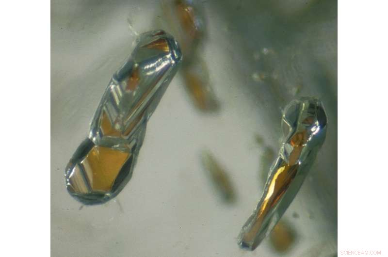 Scientists Reveal Oxidized Iron at Great Depths Inside Earth