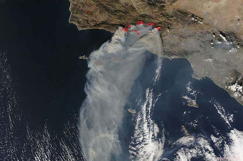 NASA Uses Multi-Source Imaging to Monitor Wildfires