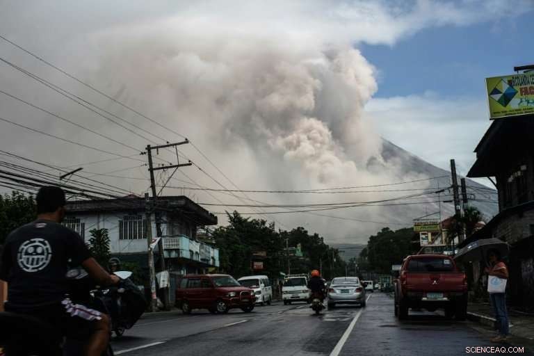 Philippines Orders Forced Evacuation from Erupting Volcano