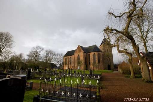 Man‑Made Quakes Push Dutch to Transition Away from Gas