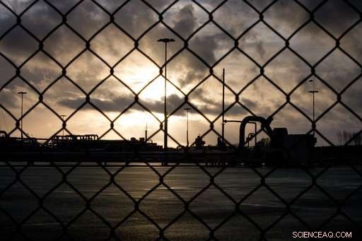 Man‑Made Quakes Push Dutch to Transition Away from Gas