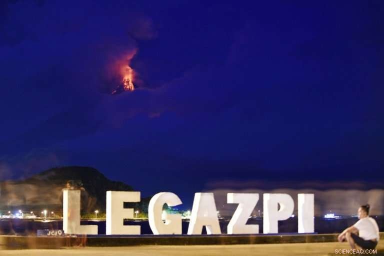 Urgent Warning: Mudflows Threaten Communities Near Erupting Mayon Volcano, Philippines