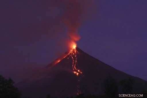 Philippine Volcano Emits Heavy Ashfall, Disrupting Road Traffic
