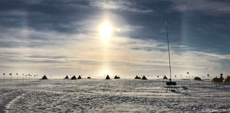 Scientists Probe Hidden Ocean Beneath Antarctica’s Ross Ice Shelf