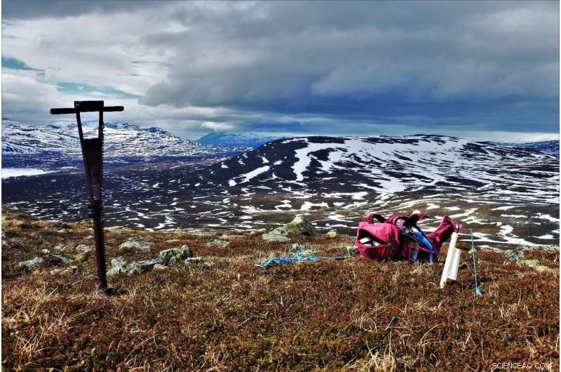 How Open Data Empower Scientists to Decode Earth s Complex Systems