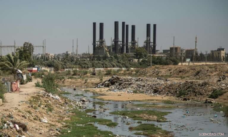Gaza Plans Sea Discharge of Sewage Amid Growing Crisis