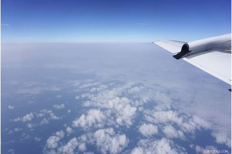 Scientists Discover Unanticipated Cooling Effect from Smoke–Cloud Interactions