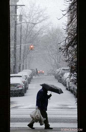Northeast Faces New Snowstorm, Power Outages Threaten Communities