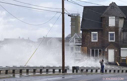 Northeast Faces New Snowstorm, Power Outages Threaten Communities
