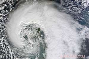 Global Warming May Double the Frequency of Sting Jet Storms in the UK
