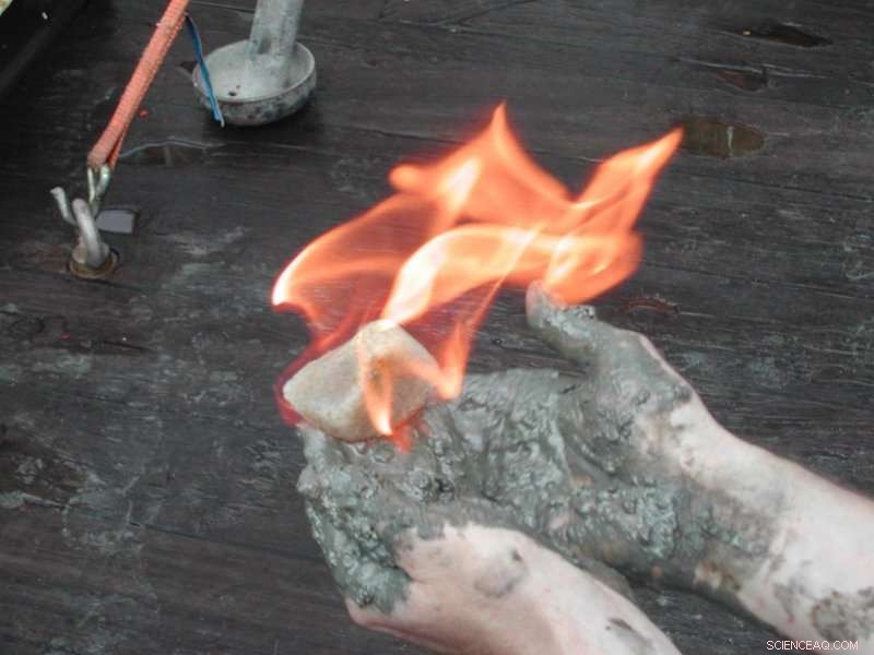 Innovations and Cutting-Edge Technologies Driving Gas Hydrate Research