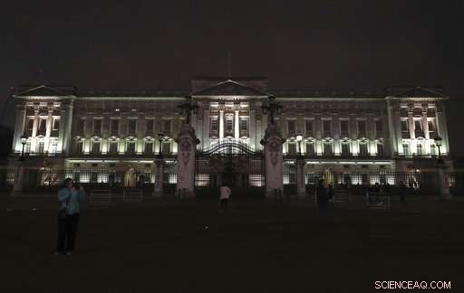 Earth Hour: Global Icons Dim Lights to Raise Climate Change Awareness