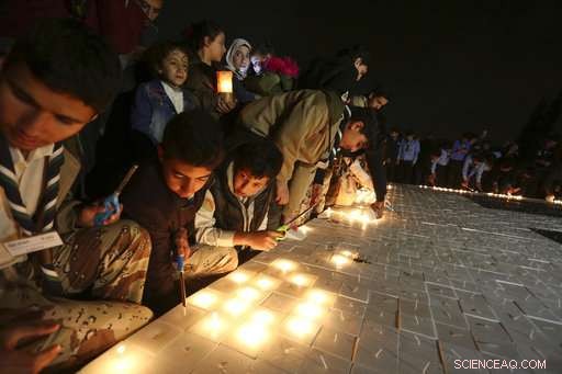 Earth Hour: Global Icons Dim Lights to Raise Climate Change Awareness