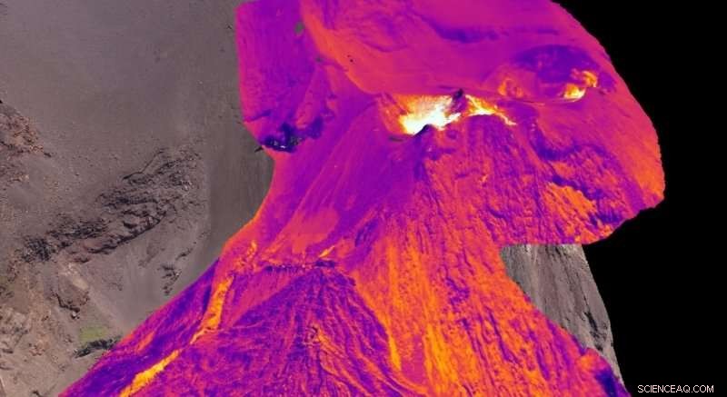Scientists Produce World s First 3-D Thermal Image of an Active Volcano