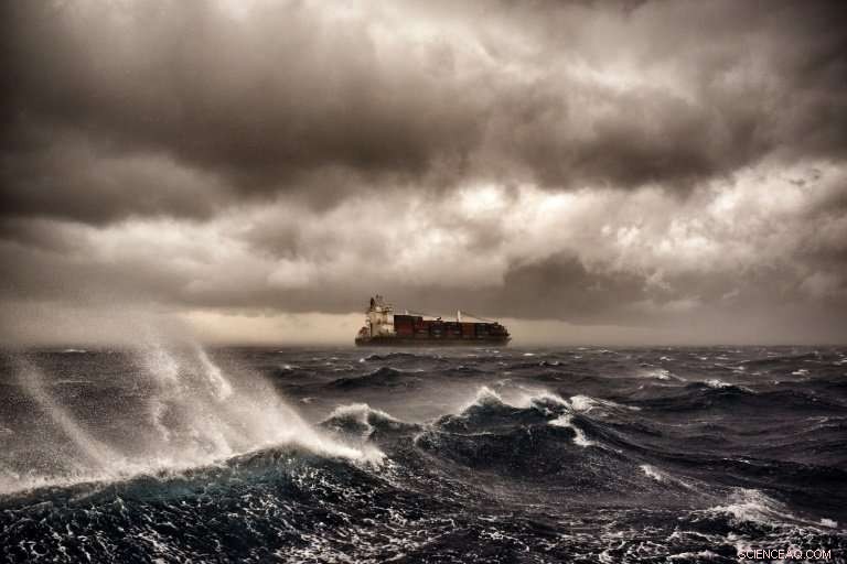 Global Shipping Industry Commits to Cut Carbon Emissions by 50% by 2050