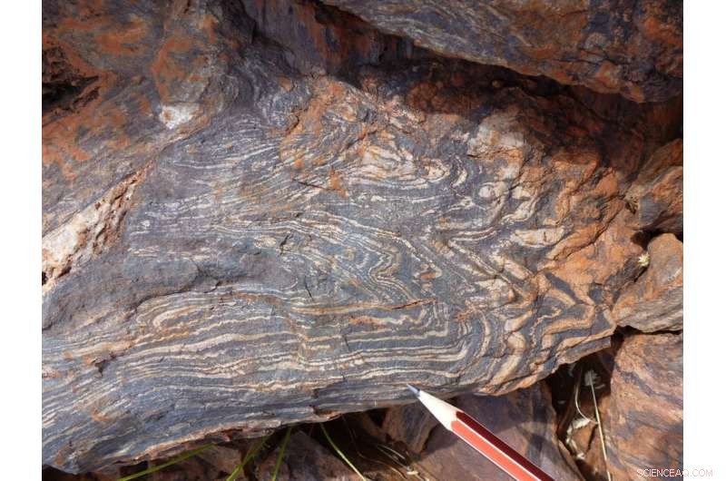 Unveiling the 3-Billion-Year-Old Formation of the Pilbara Craton