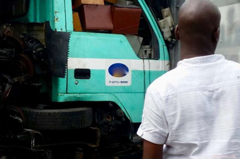 Illicit E‑Waste Shipping to Nigeria: 41,500 Tons Concealed in Used Vehicles