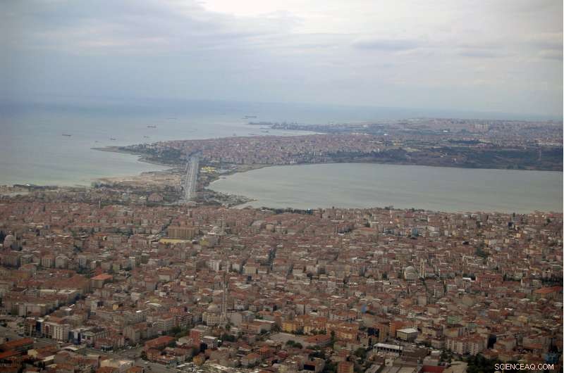 Underground Gas Migration Triggers Minor Earthquakes: A Closer Look