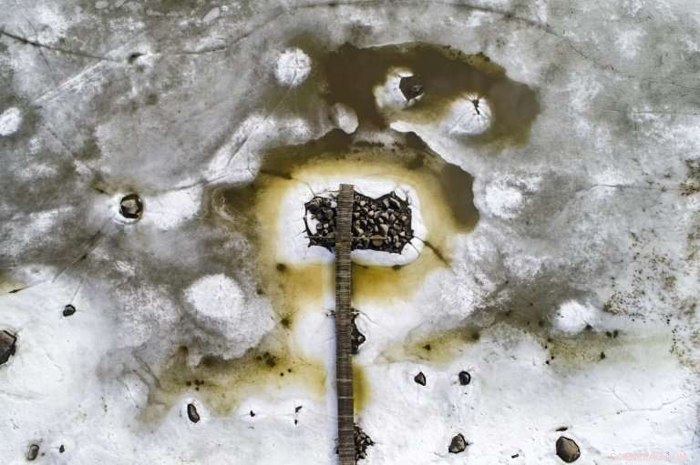 Spring Breaks the Ice: A Path Opens Through Finland s Frozen Archipelago