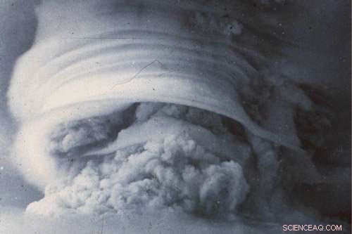 Advanced Weather Model Uncovers Complex Volcanic Ash Dispersion Patterns