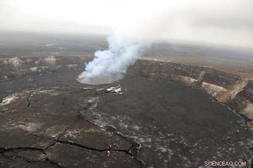 Multiple Earthquakes Shake Hawaii s Kilauea Volcano; Eruption Threat Looms