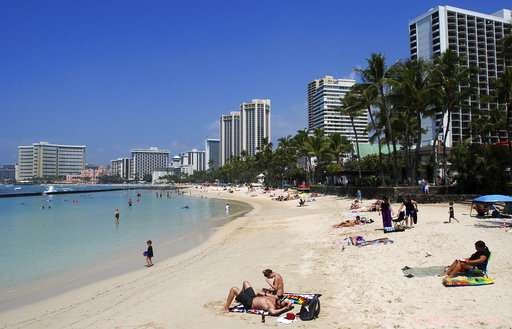 Hawaii Set to Ban Harmful Sunscreens to Protect Coral Ecosystems