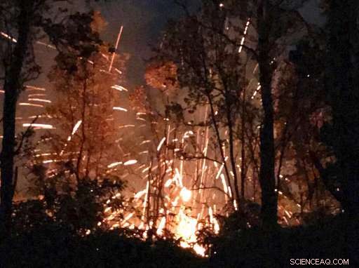 Hawaii s Kilauea Volcano Intensifies Threat, Sending Lava and Sulfur Gas into Communities