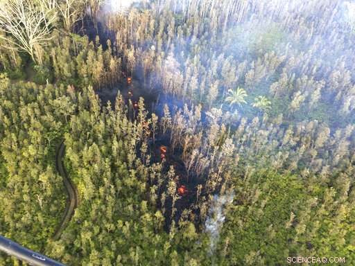 Kilauea Volcano Erupts, Evacuates 1,500 Residents