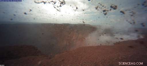 Hawaii s Kilauea Volcano Lava Flow Erodes Nine Homes