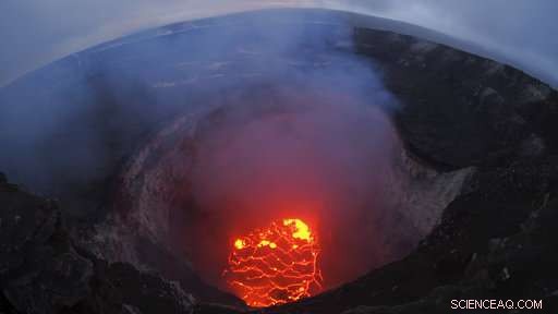 Kilauea Volcano Erupts, Destroying Over 24 Homes in Hawaii