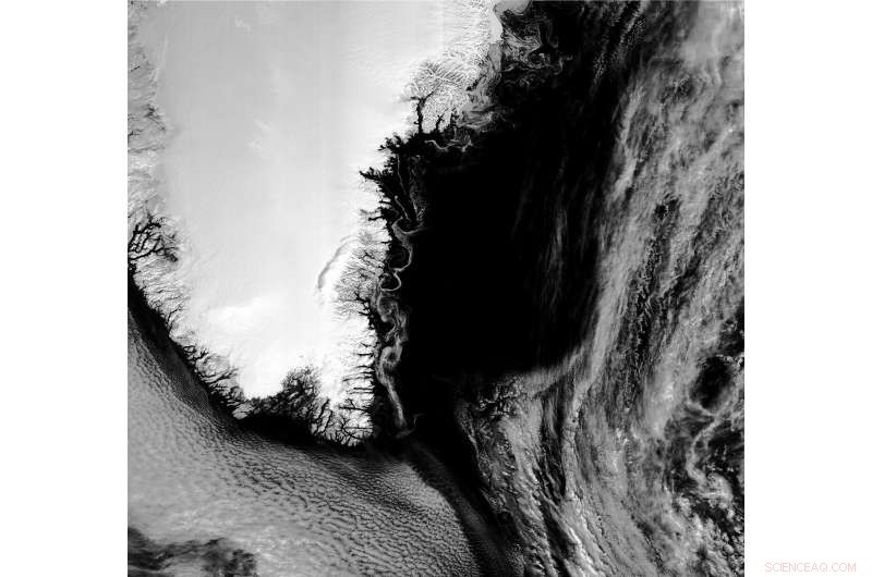 Copernicus Sentinel‑3B Satellite Captures First Images Over Antarctica
