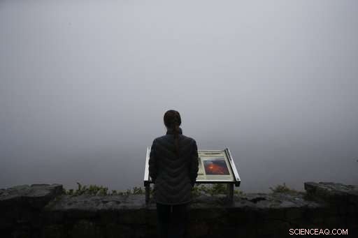 Kilauea Volcano Threatens Eruption: Potential Rocks and Ash Hazard