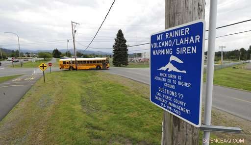 Kilauea Volcanic Activity Raises West Coast Eruption Alerts