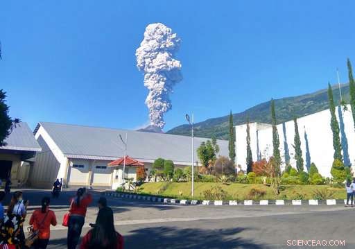 Mount Merapi Erupts, Sending 5,500-Meter Ash Column Over Central Java
